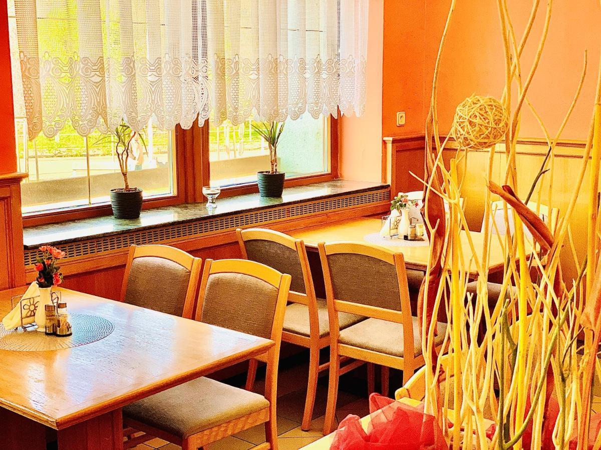 Hotel Macocha Blansko Extérieur photo